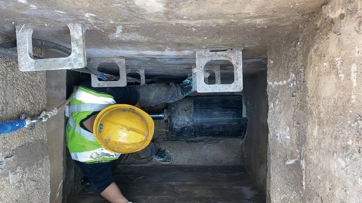 舞钢HDPE短管内衬法